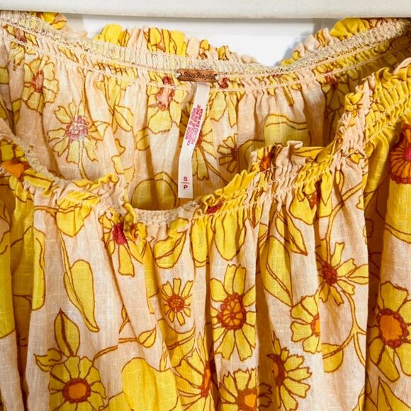 Free People Miss Daisy Cotton Printed Floral Top in yellow - Picture 2 of 4